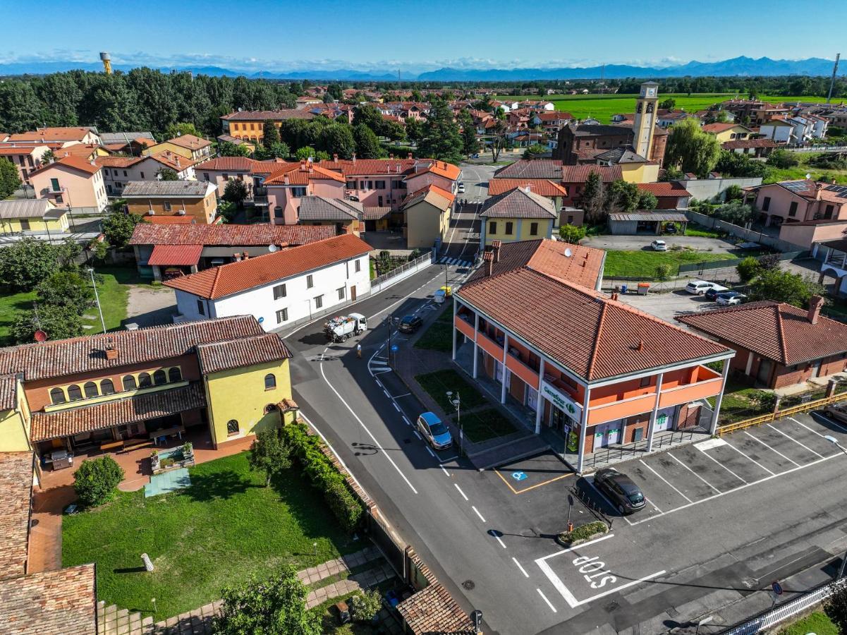 Villa Ambra B&B Siviglia Vermezzo エクステリア 写真